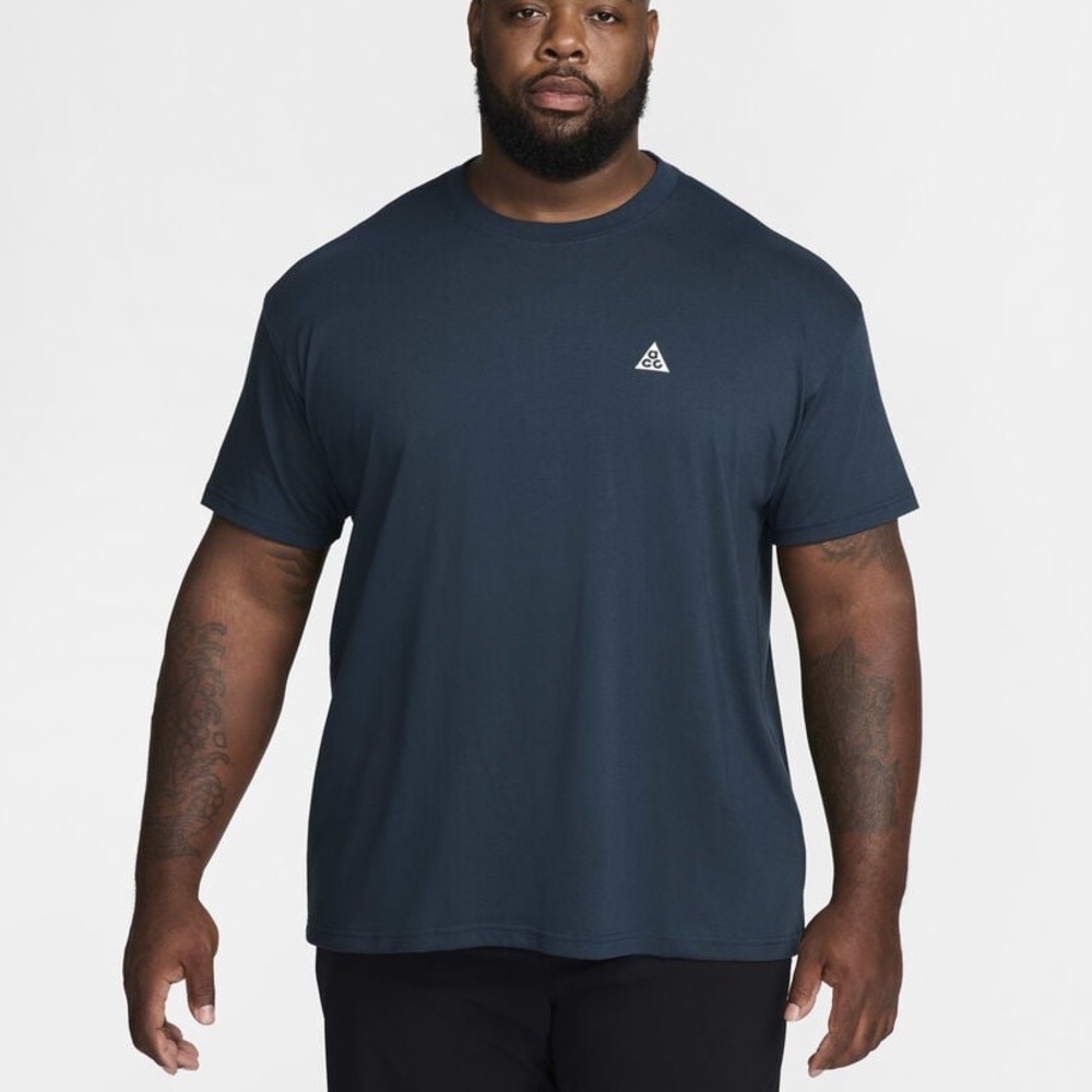 Nike ACG  black Short Sleeve Tee 3XL